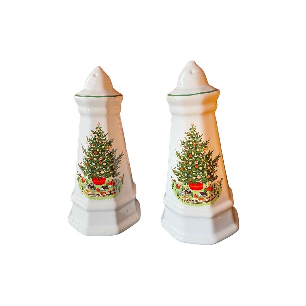 VTG Pfaltzgraff Christmas Heritage salt snd pepper shakers 1994